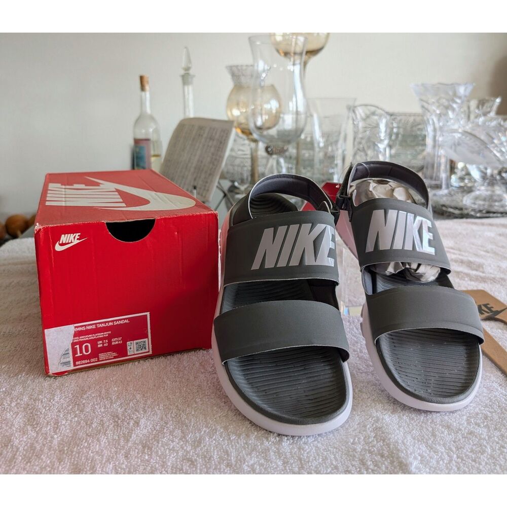 Nike Tanjun Sandal Size10 Cool Gray Pure Platinum White Adjustable NWT